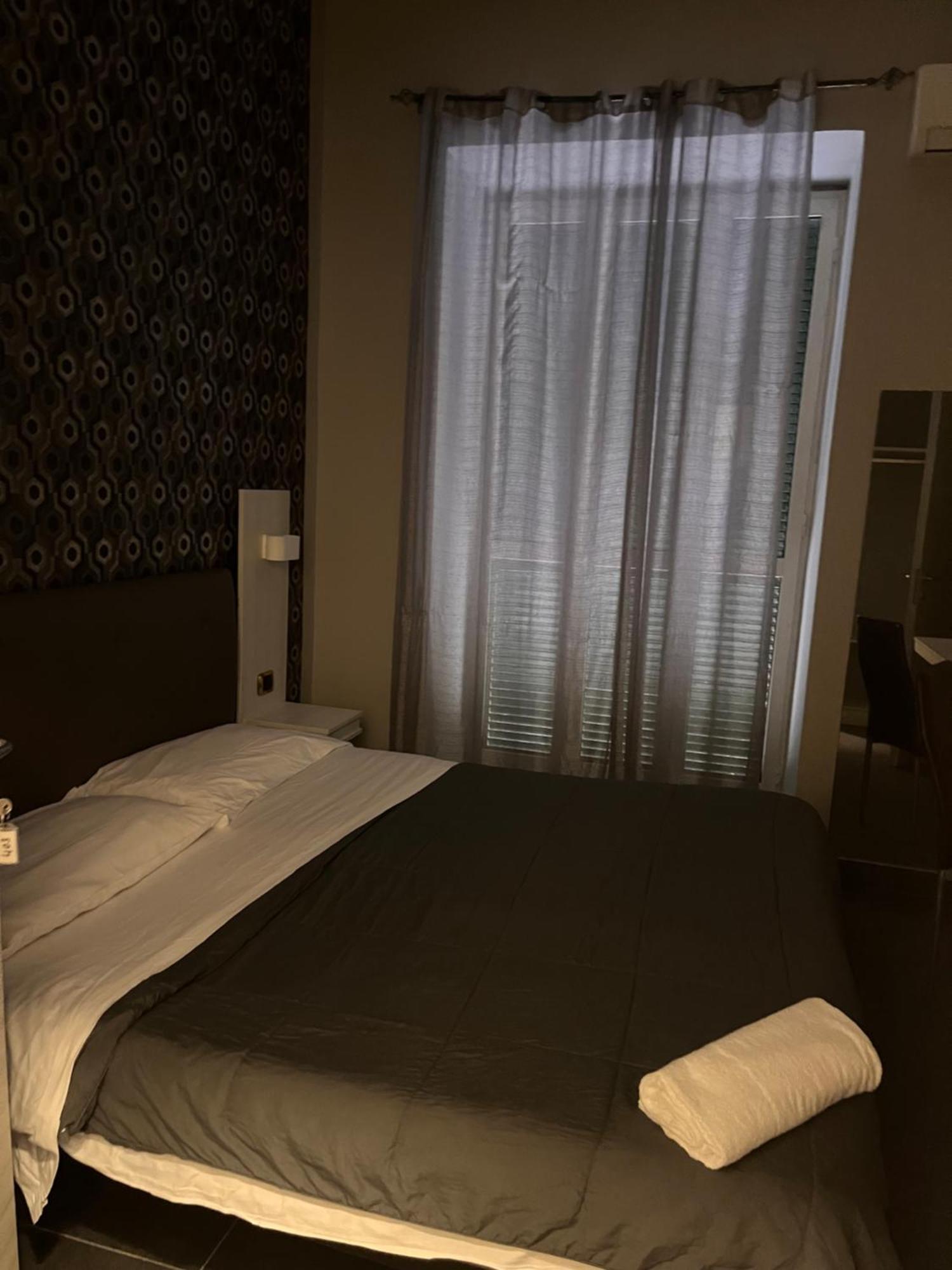 International Hotels ナポリ エクステリア 写真