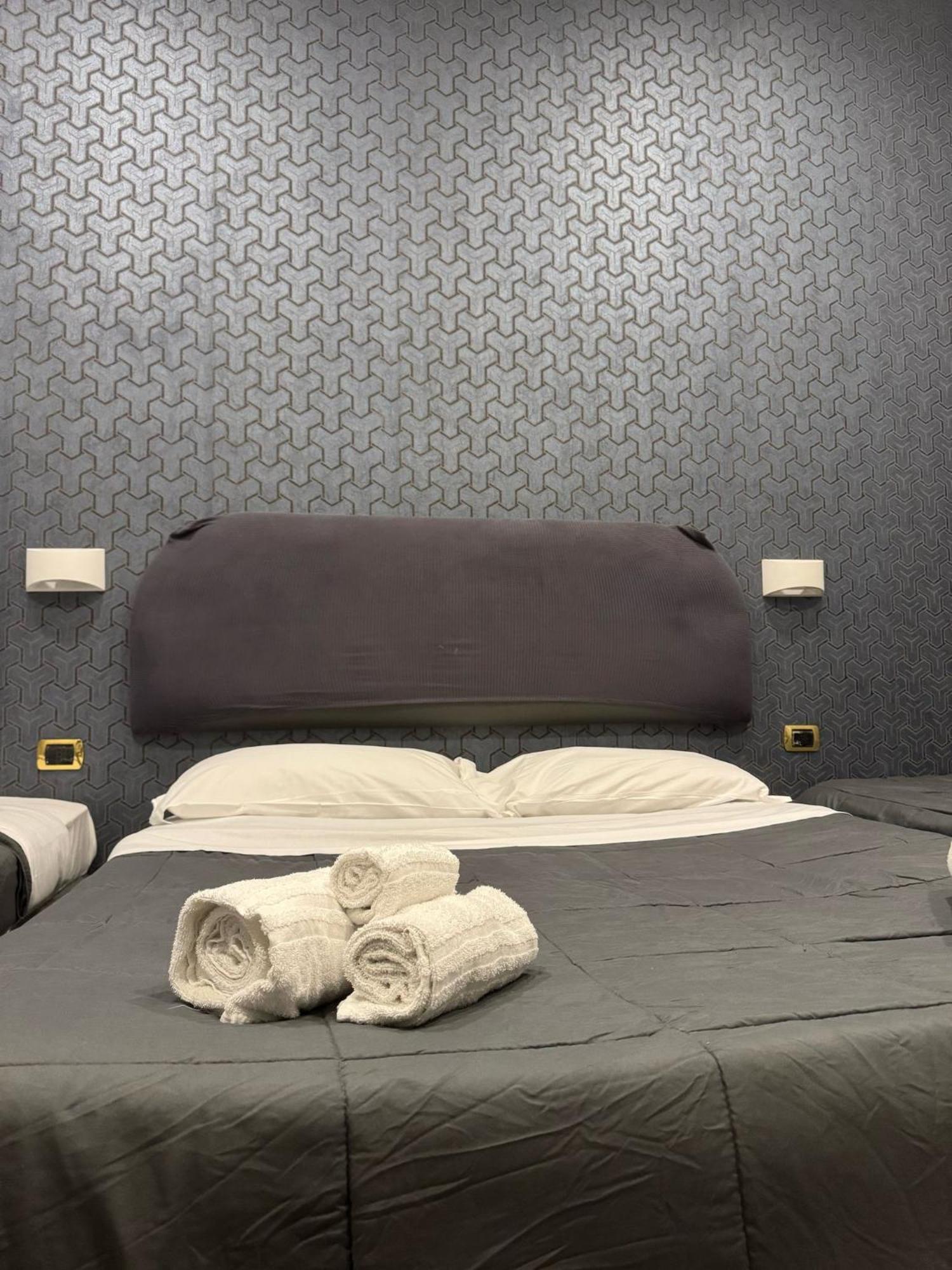 International Hotels ナポリ エクステリア 写真